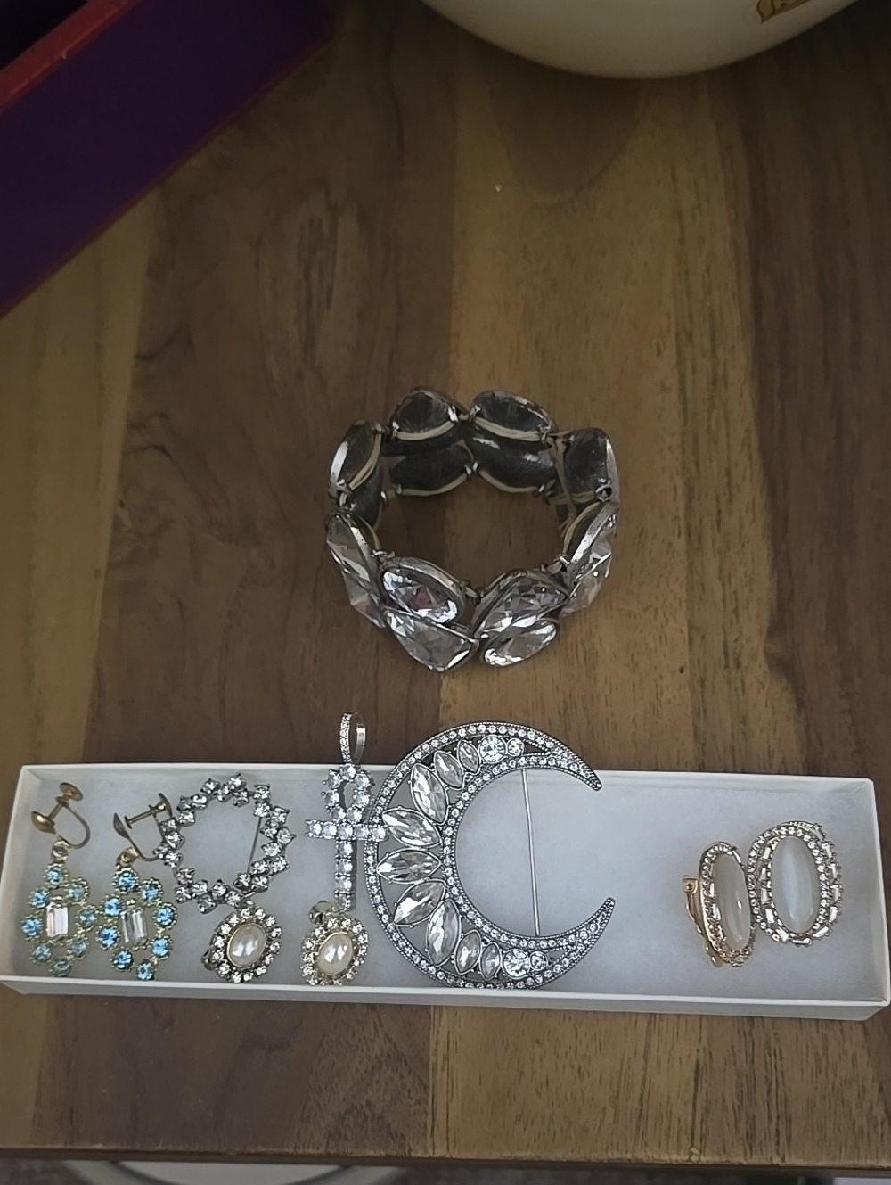 Vintage Jewlery